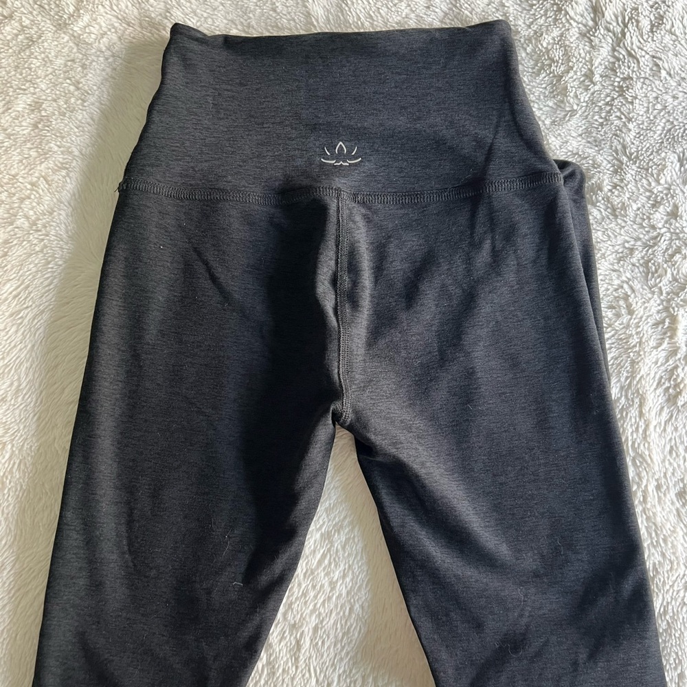 Beyond Yoga Leggings XS New without tags